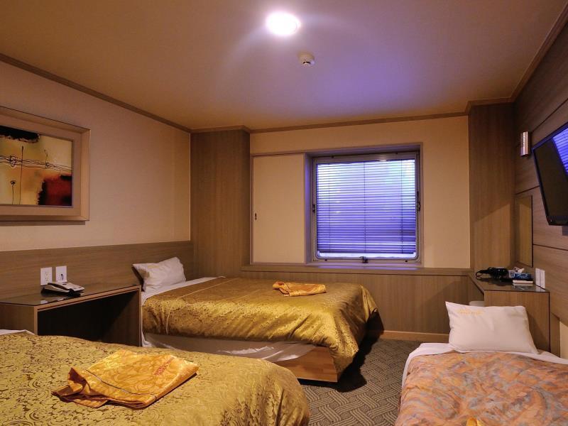 Hotel Osaka Keiko Bagian luar foto