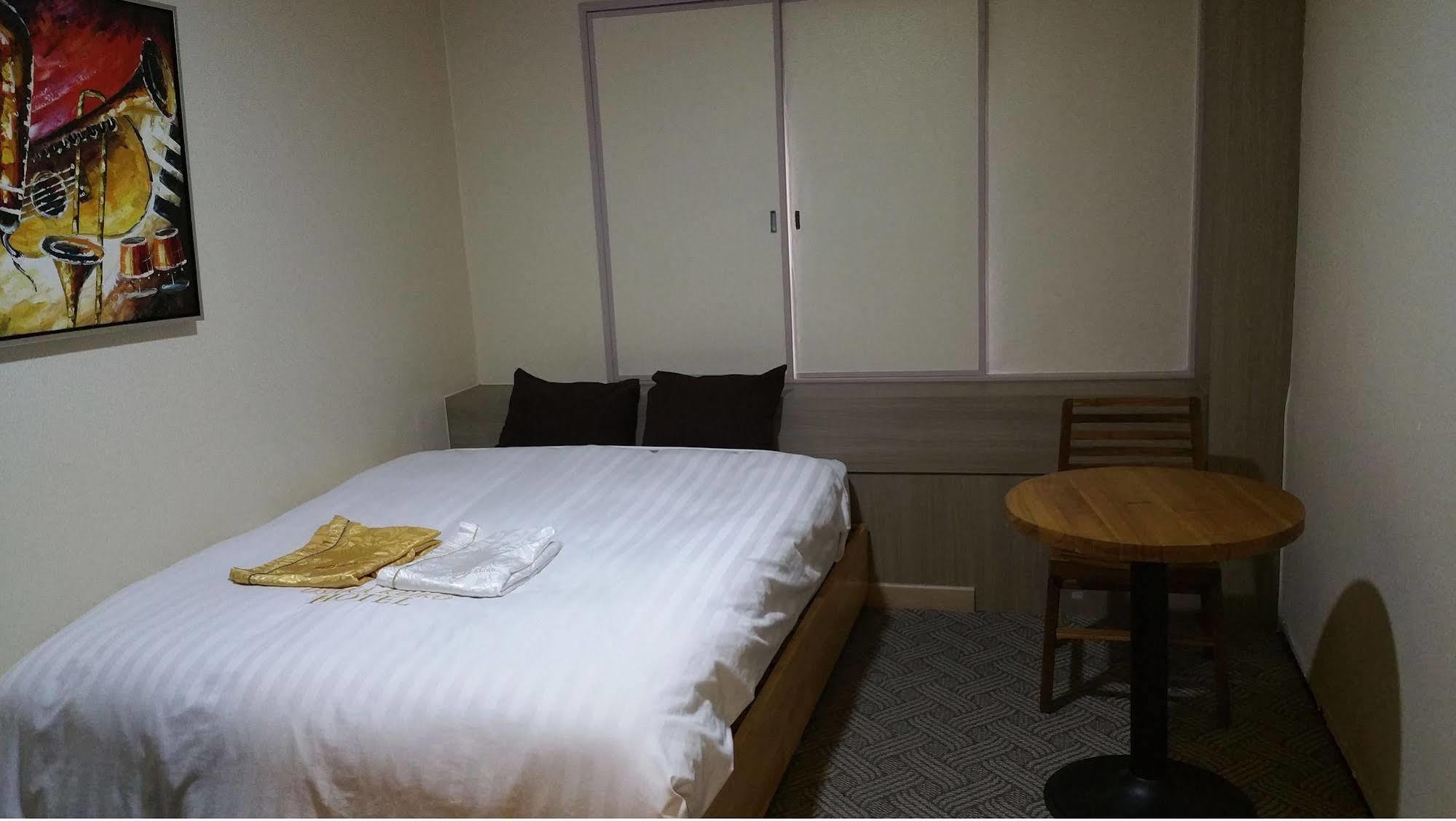 Hotel Osaka Keiko Bagian luar foto